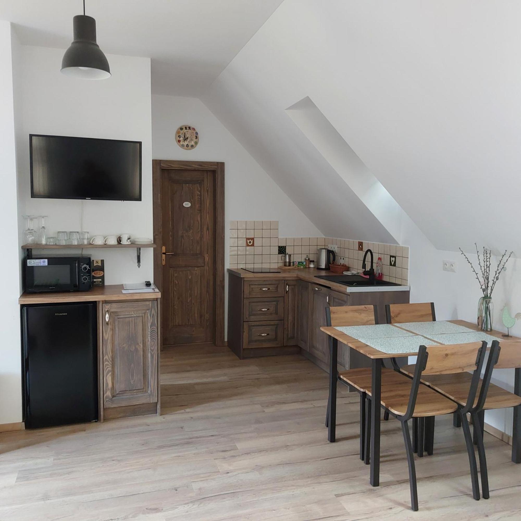 Apartmany Ema A Ela Tatranská Štrba Exterior foto